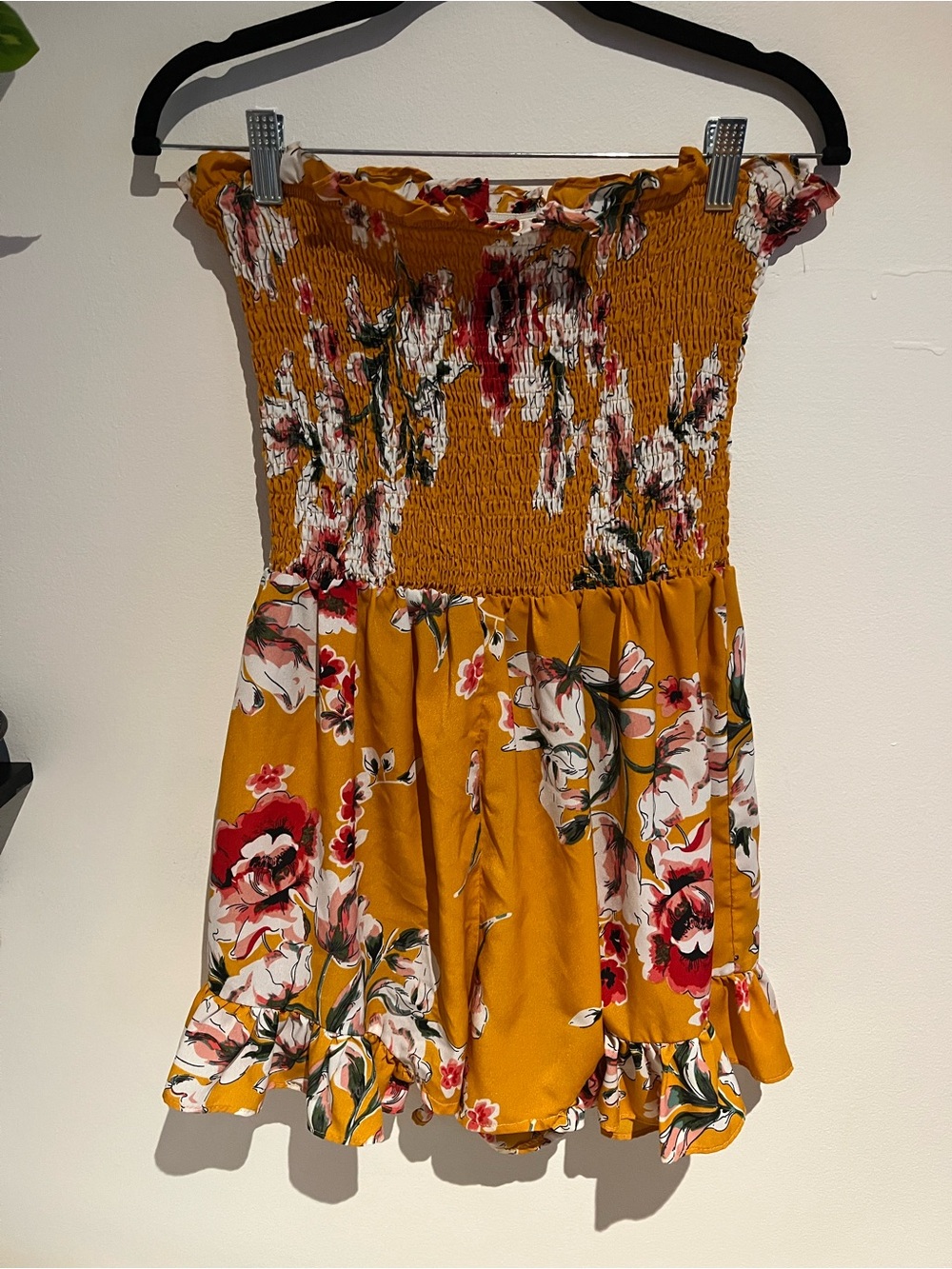 Floral Print Ruffle Romper - Picture 2 of 4